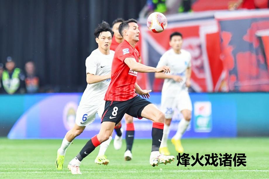 [图]韦世豪造险周定洋制胜 成王人蓉城1-0南通支云